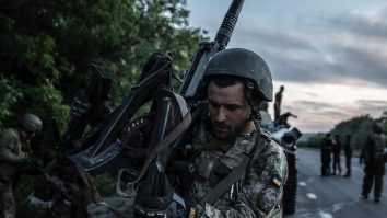 Zelenski: Armata ucraineană suferă pierderi zilnice de până la 100 de morți