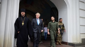 Ucrainenii vor să strângă bani pentru a organiza o vizită a lui Boris Johnson în Ucraina