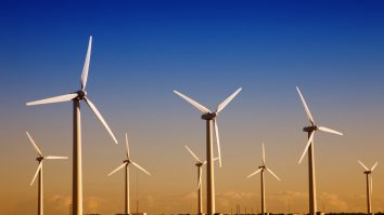 Energie nucleară vs. energie regenerabilă. Care este cea mai bună soluție pentru criza climatică