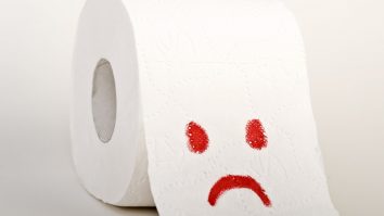 Cum ne poate afecta sănătatea utilizarea hârtiei ignienice sau a șervețelelor umede