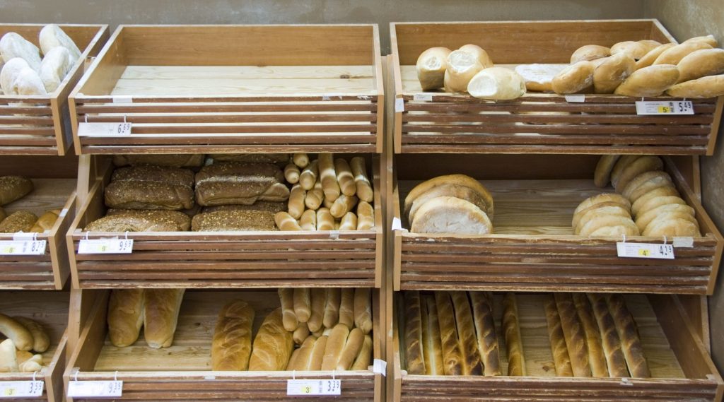 Brotregale - bread shop
