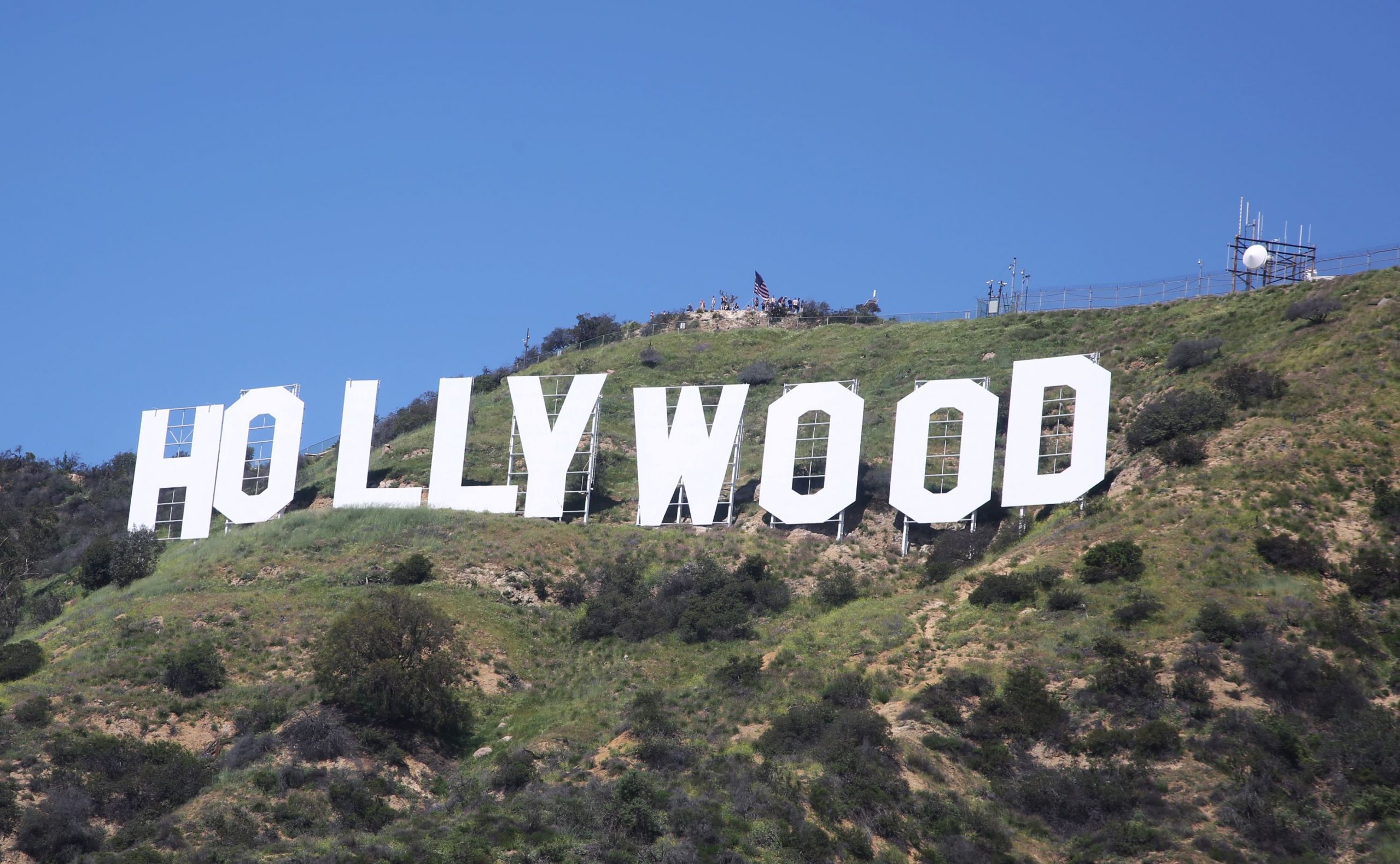 Hollywood împotriva armelor: vedetele au cerut control și atitudine responsabilă