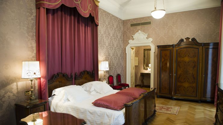 cameră de hotel