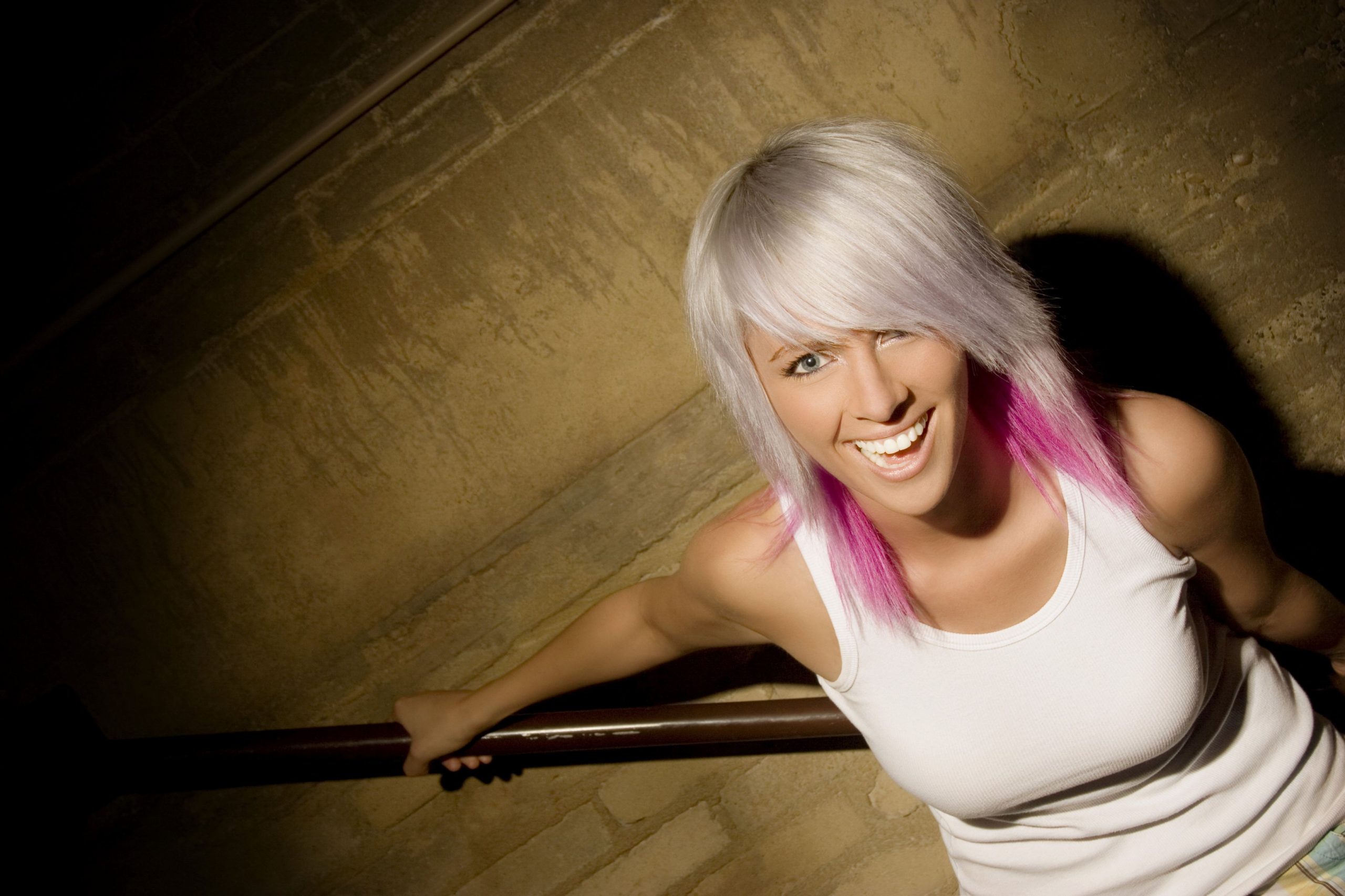 Psihologii avertizează: Care sunt cele mai periculoase iluzii pentru femei