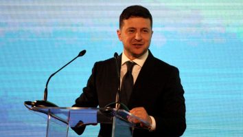 Ucraina anunţă că a întrerupt relaţiile diplomatice cu Siria