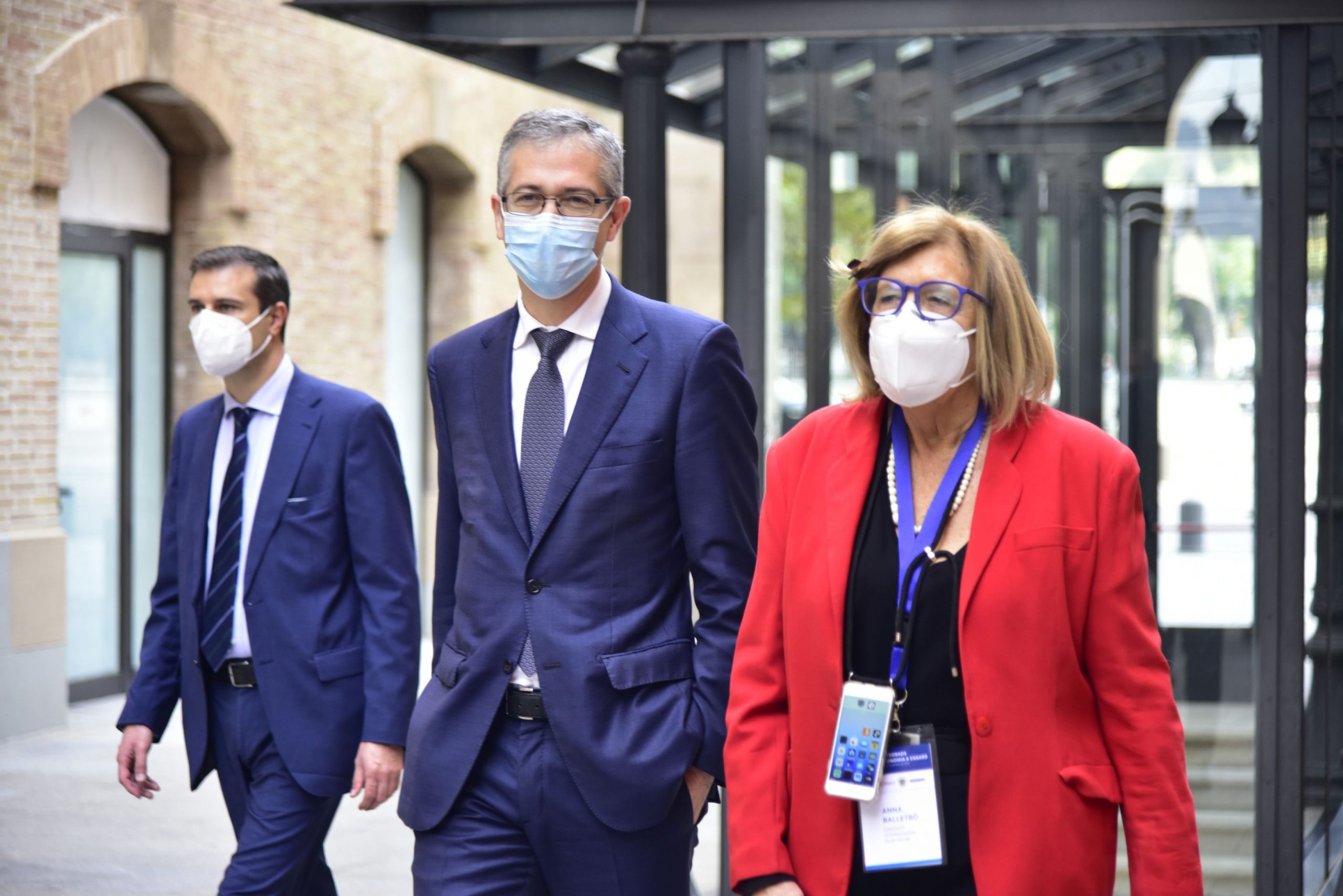 Războiul dintre Rusia și Ucraina sporește riscurile la adresa echilibrului financiar, potrivit raportului Băncii Centrale Europene