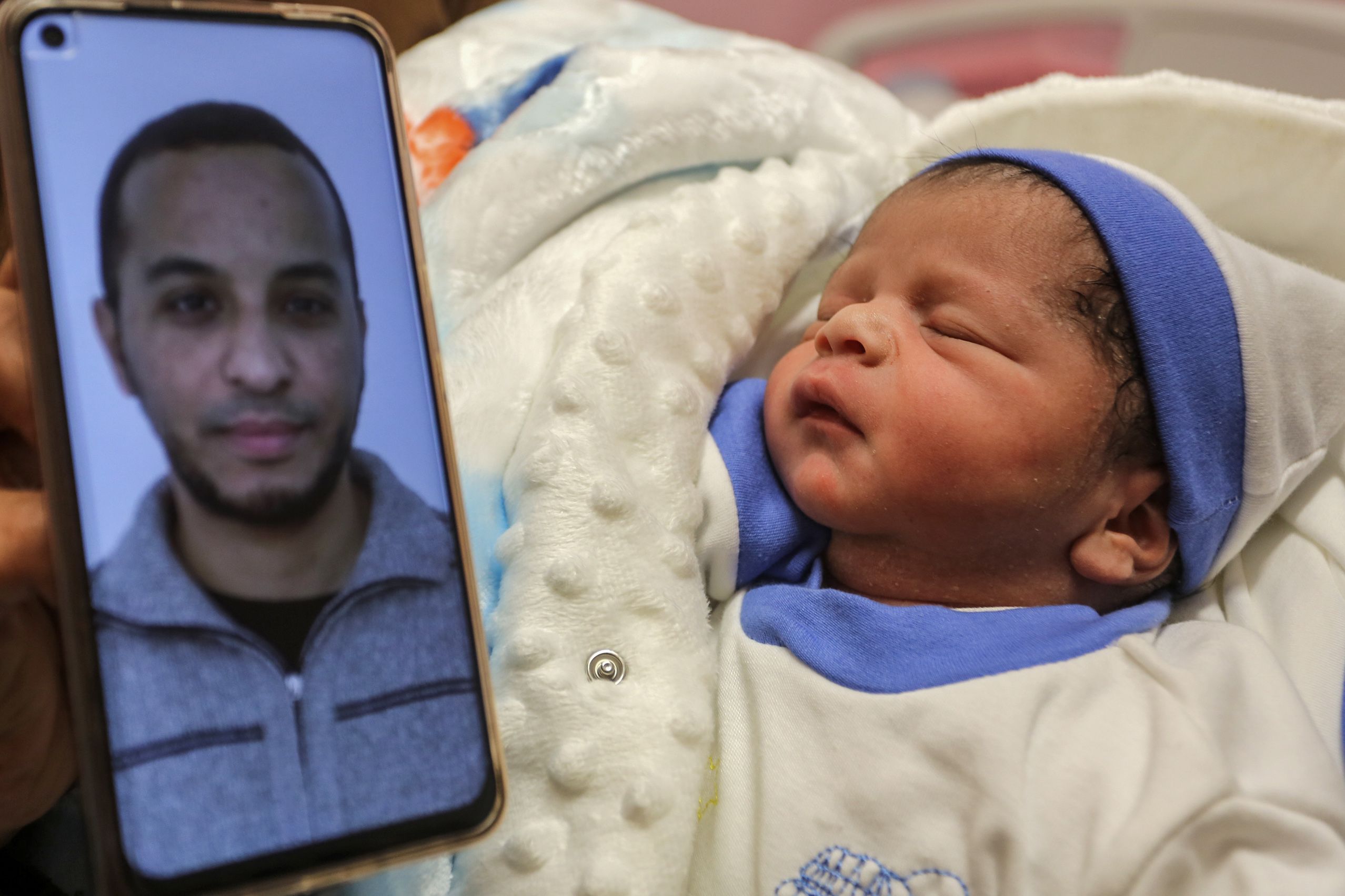 Un britanic a donat spermă unor mame lesbiene, deși se știa cu o deficiență mintală ereditară