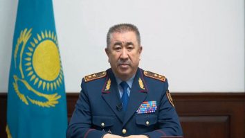 Schimburi de focuri între două state aliate ale Moscovei. Tensiuni în creştere la graniţă