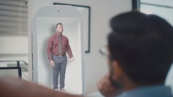 Studenții la medicină din Cambridge se antrenează pe pacienți holografici, în premieră mondială