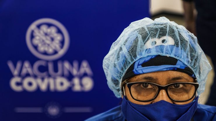 STUDIU. Asistentele de culoare şi cele asiatice au de două ori mai puţine şanse să fie promovate