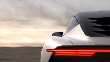 Olandezii de la Lightyear au lansat mașina electrică alimentată cu panouri solare de 250.000 de euro