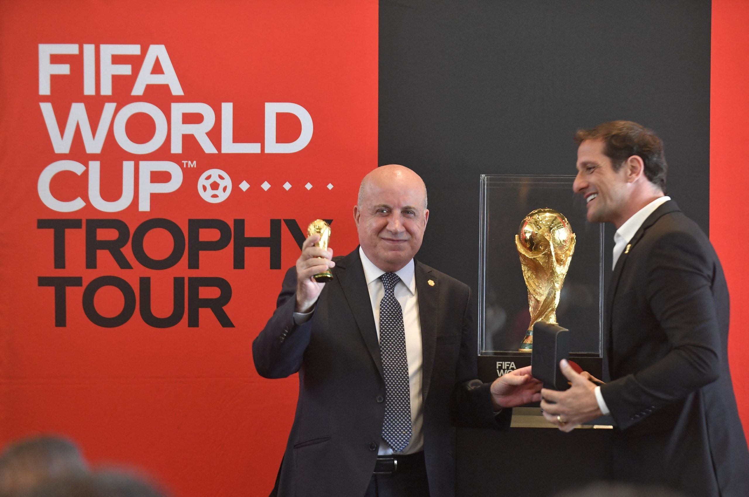 Rusia se plânge la FIFA de includerea Crimeii pe tricourile Ucrainei la barajul pentru Cupa Mondială