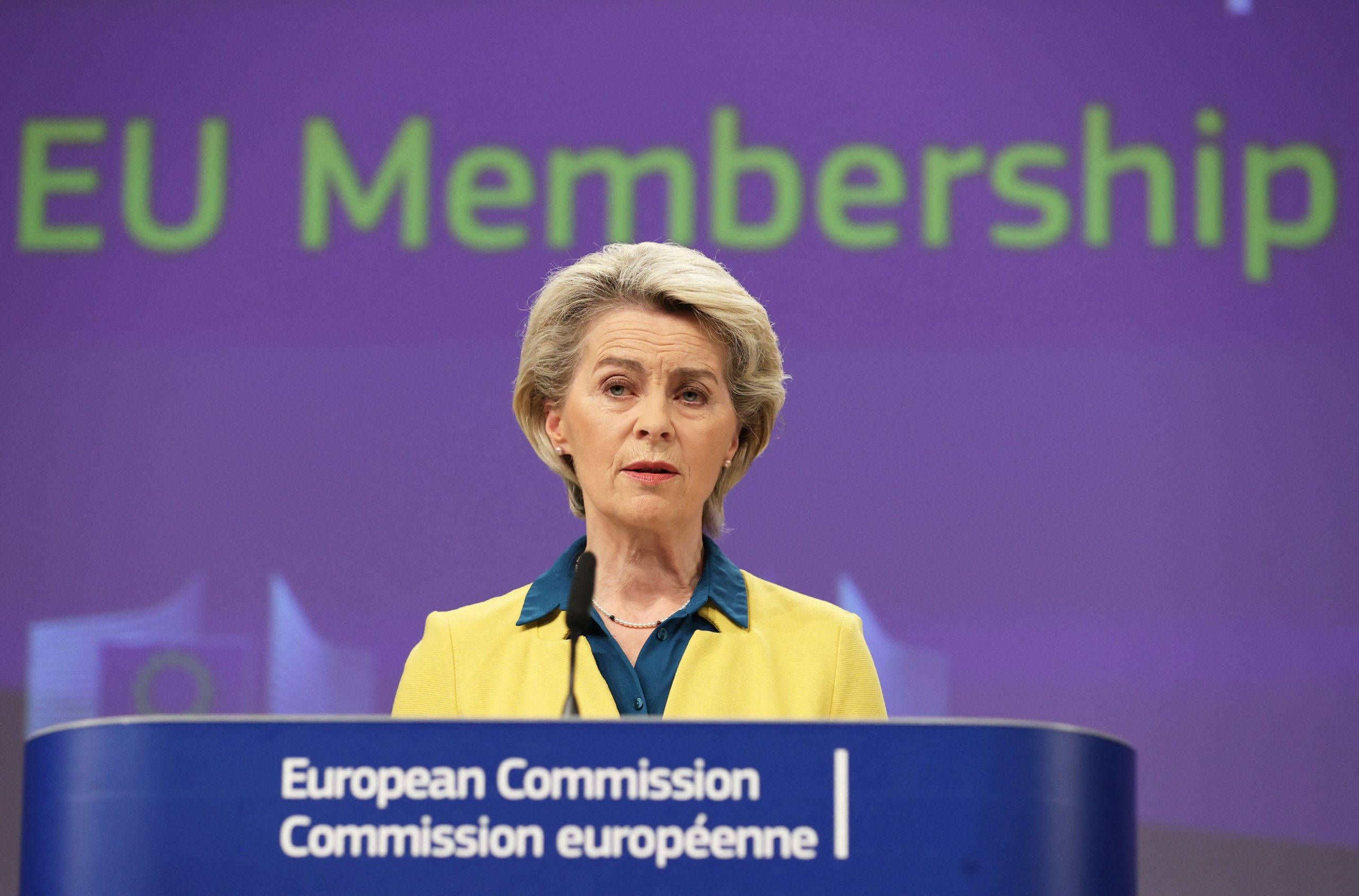 Comisia Europeană a propus ca Ucraina și Moldova să fie desemnate țări candidate pentru aderarea la UE. Decizia finală va fi luată la summit-ul de la Bruxelles din 23-24 iunie