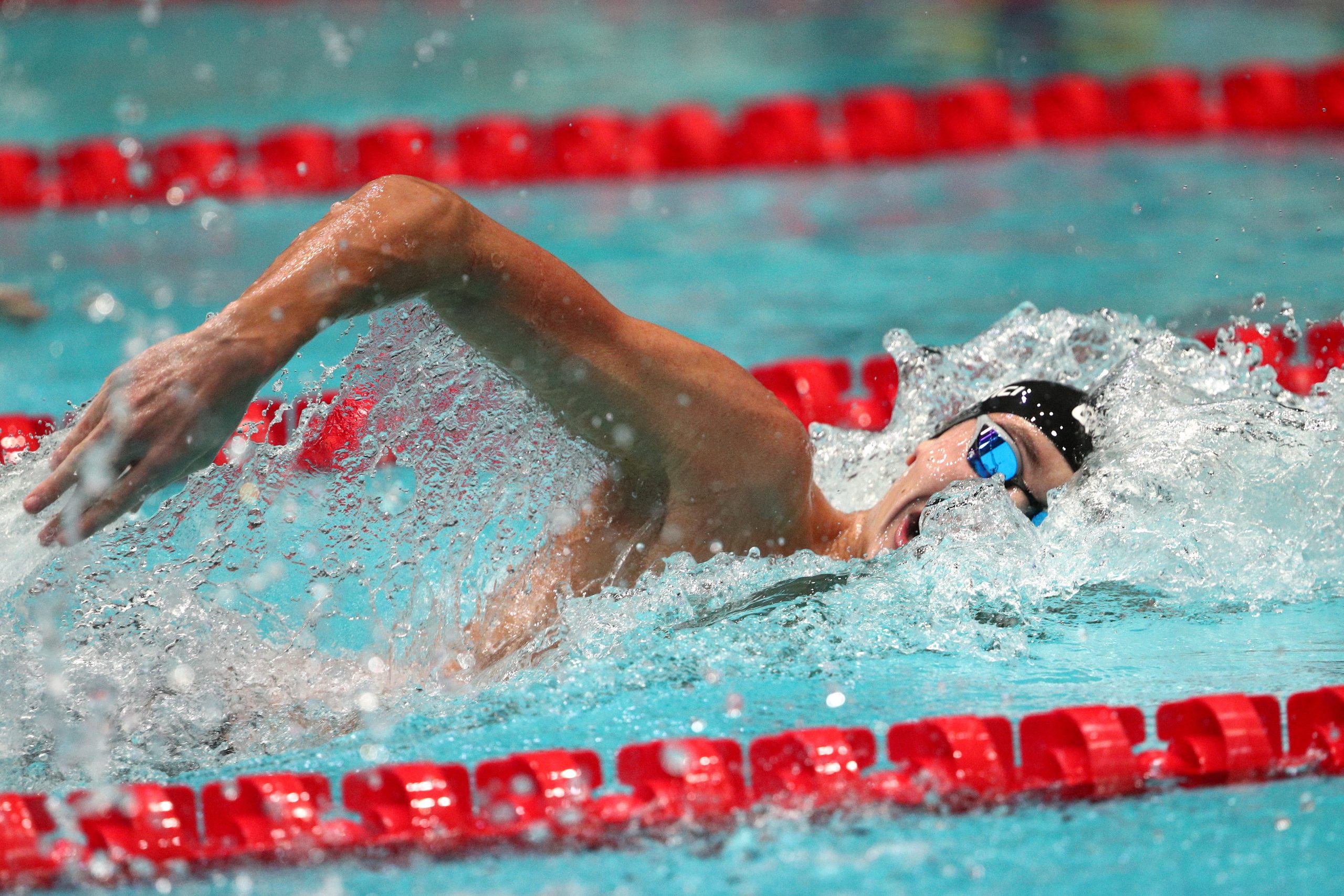 Decizie privind înotul feminin. Sportivii transsexuali nu mai pot participa dacă au trecut prin pubertate ca băieți