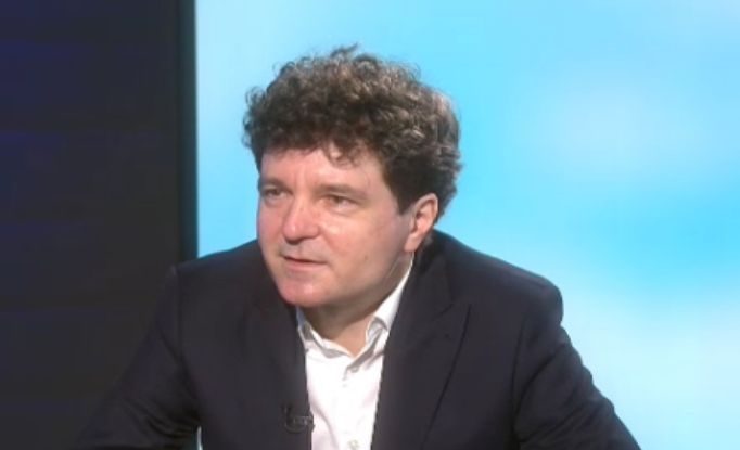 Nicuşor Dan a dat în judecată MOL România. Care a fost replica dată de companie