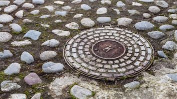 Un băiețel de 8 ani a fost găsit după mai bine de o săptămână în canalizare