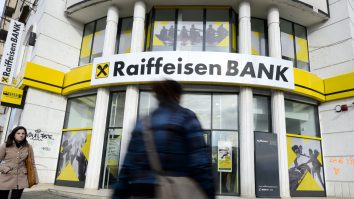 Raiffeisen Bank majorează dobânzile la depozitele în lei pentru populaţie