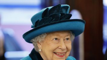 Zi istorică pentru britanici. Începe Jubileul de Platină care marchează cei 70 de ani de domnie ai Reginei Elisabeta a II-a