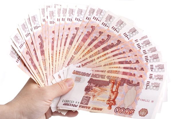 Inflația pare că se stabilizează în Rusia, dar economia este în continuare puternic afectată