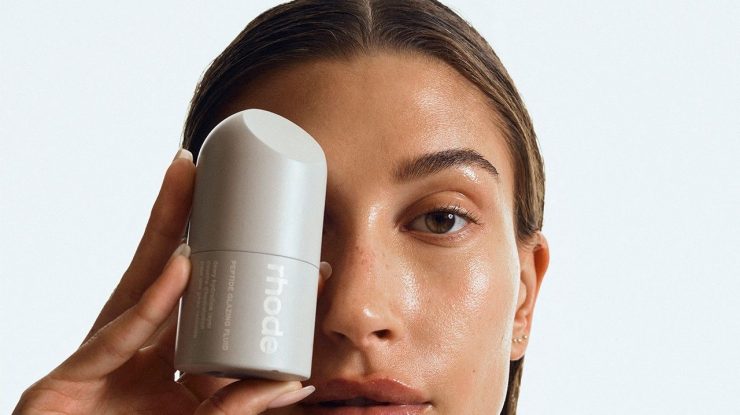 5 întrebări pentru a înțelege riscurile acidului hialuronic, produsul vedetă pentru eliminarea ridurilor