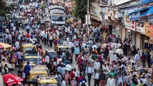 populație India