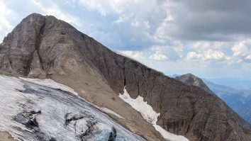 MAE, despre incidentul de la ghețarul italian: Printre victime nu au fost identificați români