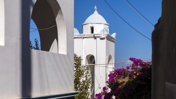 Românii, surprinși de prețurile din hotelurile din Grecia. Camerele s-au scumpit chiar și cu 110% față de 2019