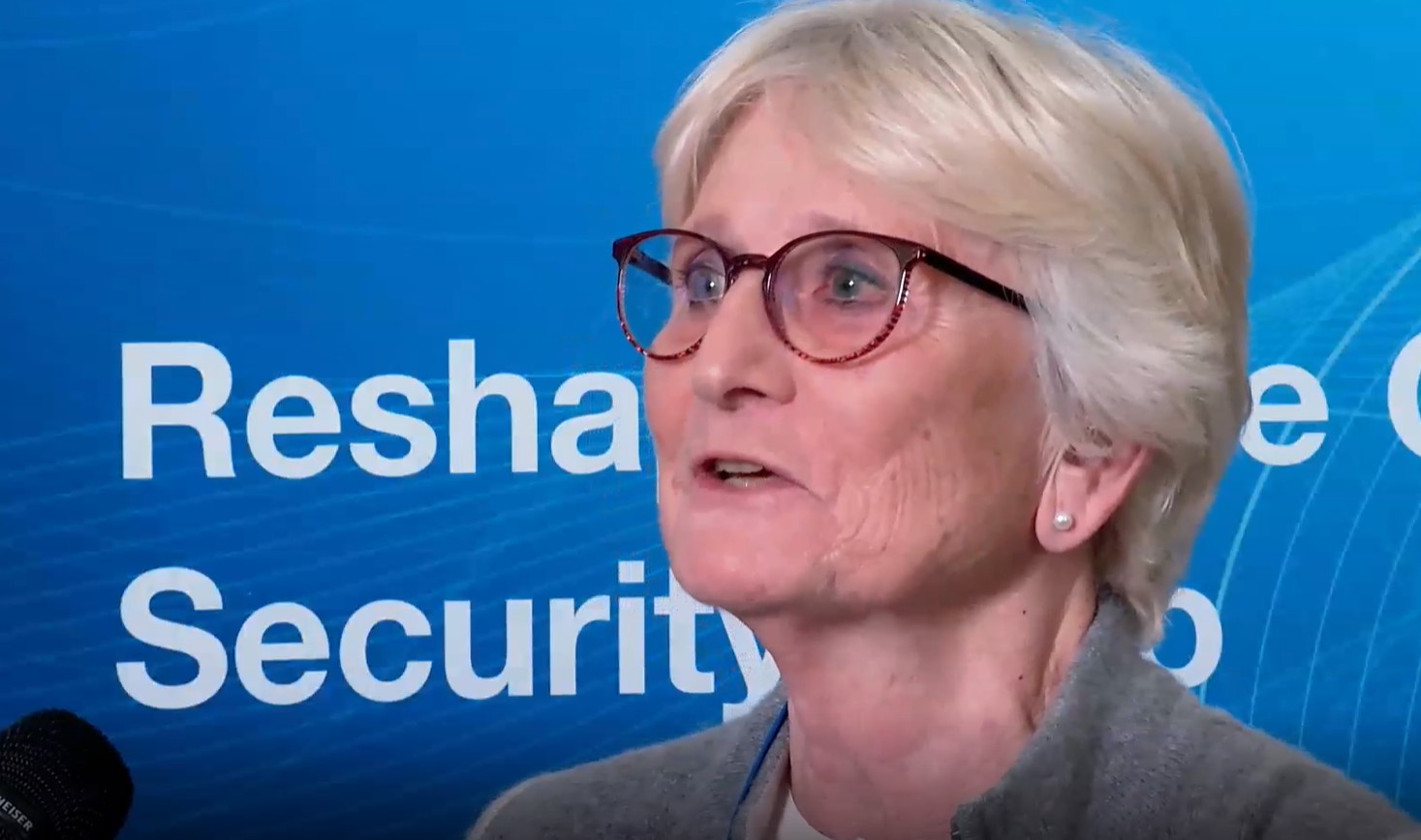 Forumul de Securitate şi Informaţii. Pauline Neville Jones, membră a Camerei Lorzilor din Parlamentul Marii Britanii şi al Irlandei de Nord: Ce se întâmplă la nivel politic în Marea Britanie nu va afecta ajutorul pe care îl oferim Ucrainei