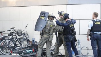 Împușcături la un centru comercial din Copenhaga