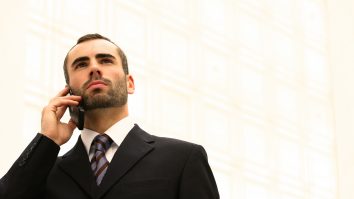 Agenții de vânzări cu barbă au mai mulți clienți. Iată de ce