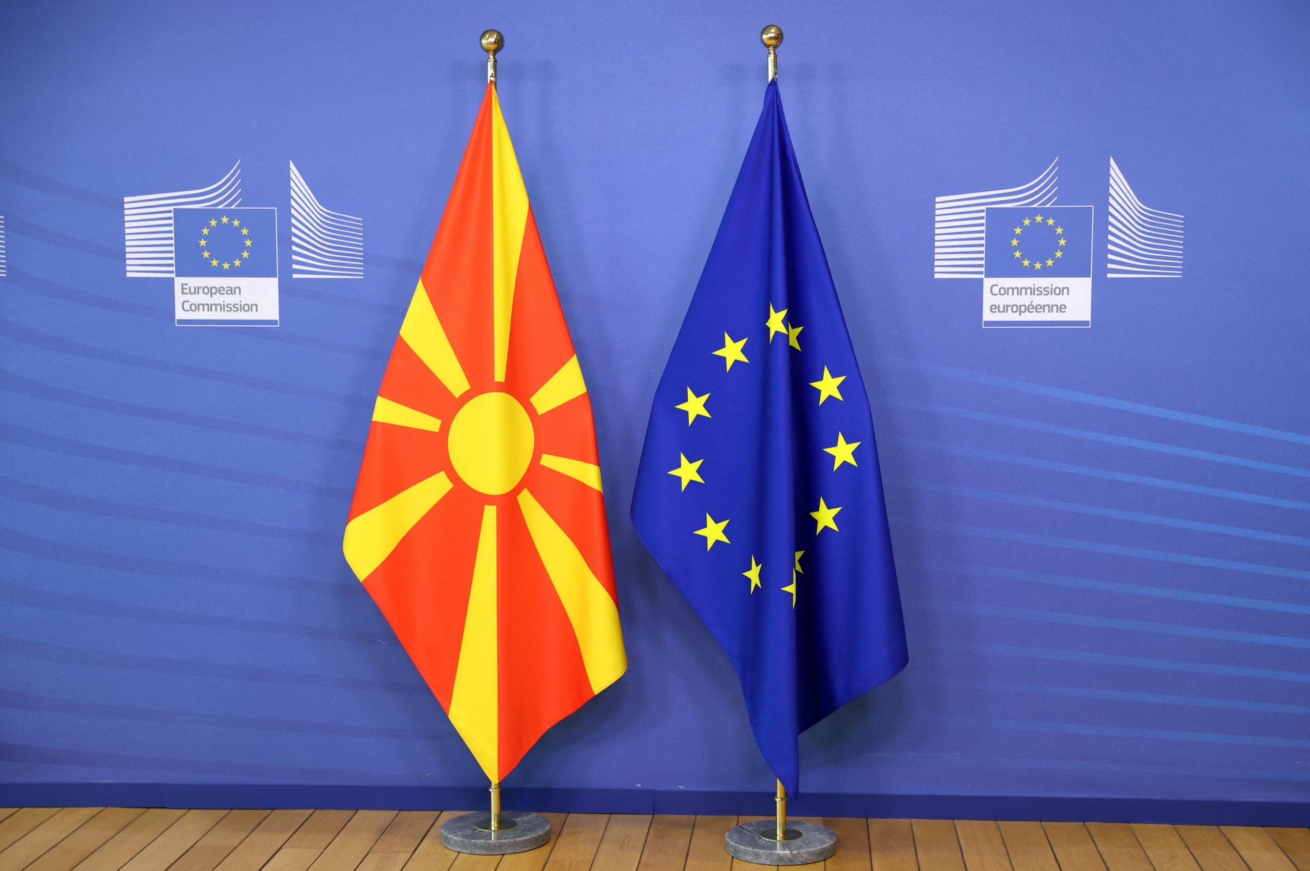 Macedonia de Nord este tot mai aproape de aderarea la UE. Bulgaria a renunţat la dreptul de veto