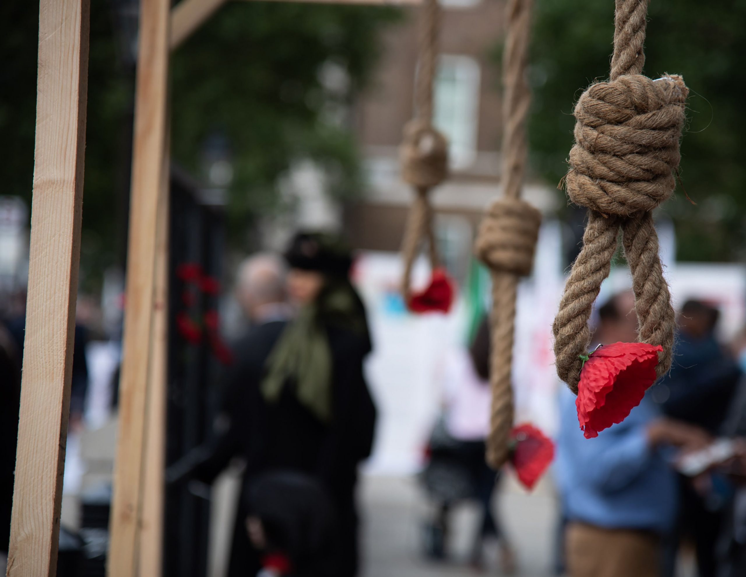 Regimul iranian a executat public un prizonier pentru prima dată în ultimii doi ani