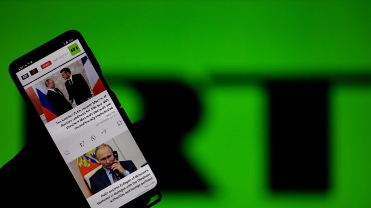 „Russia Today” pierde lupta împotriva interdicției UE, Moscova avertizează că va lua măsuri
