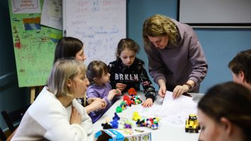 Un sfert din mamele minore din UE provin din România