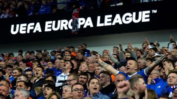 UEFA testează, timp de un an, tribune pentru suporterii care pot sta în picioare