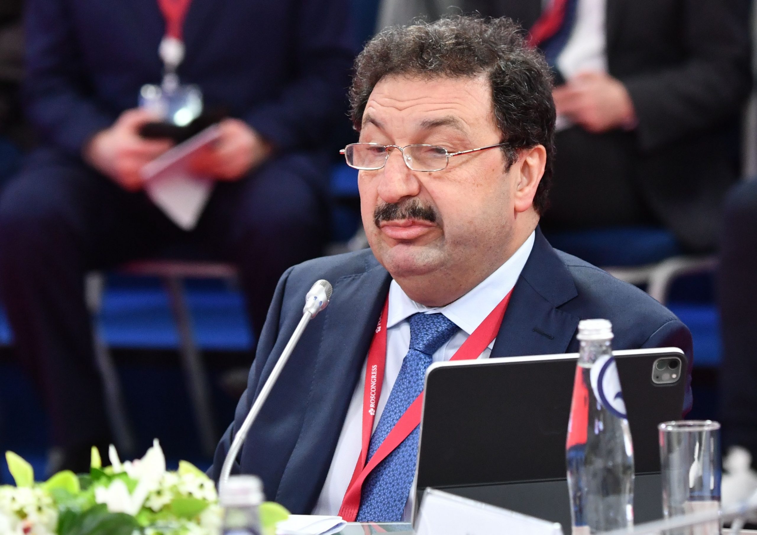 Un economist rus de renume a fost arestat. Vladimir Mau avea legături strânse cu factorii de decizie de la Moscova