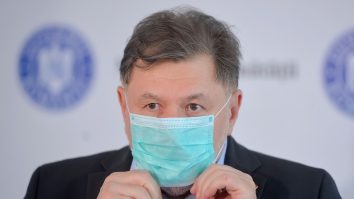 Ministrul Sănătății: Probabil săptămâna viitoare vom depăși o medie de 10.000 de noi cazuri COVID-19 pe zi