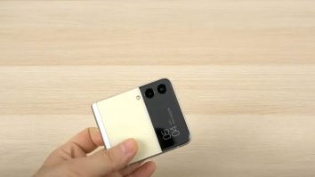 telefon pliabil Samsung