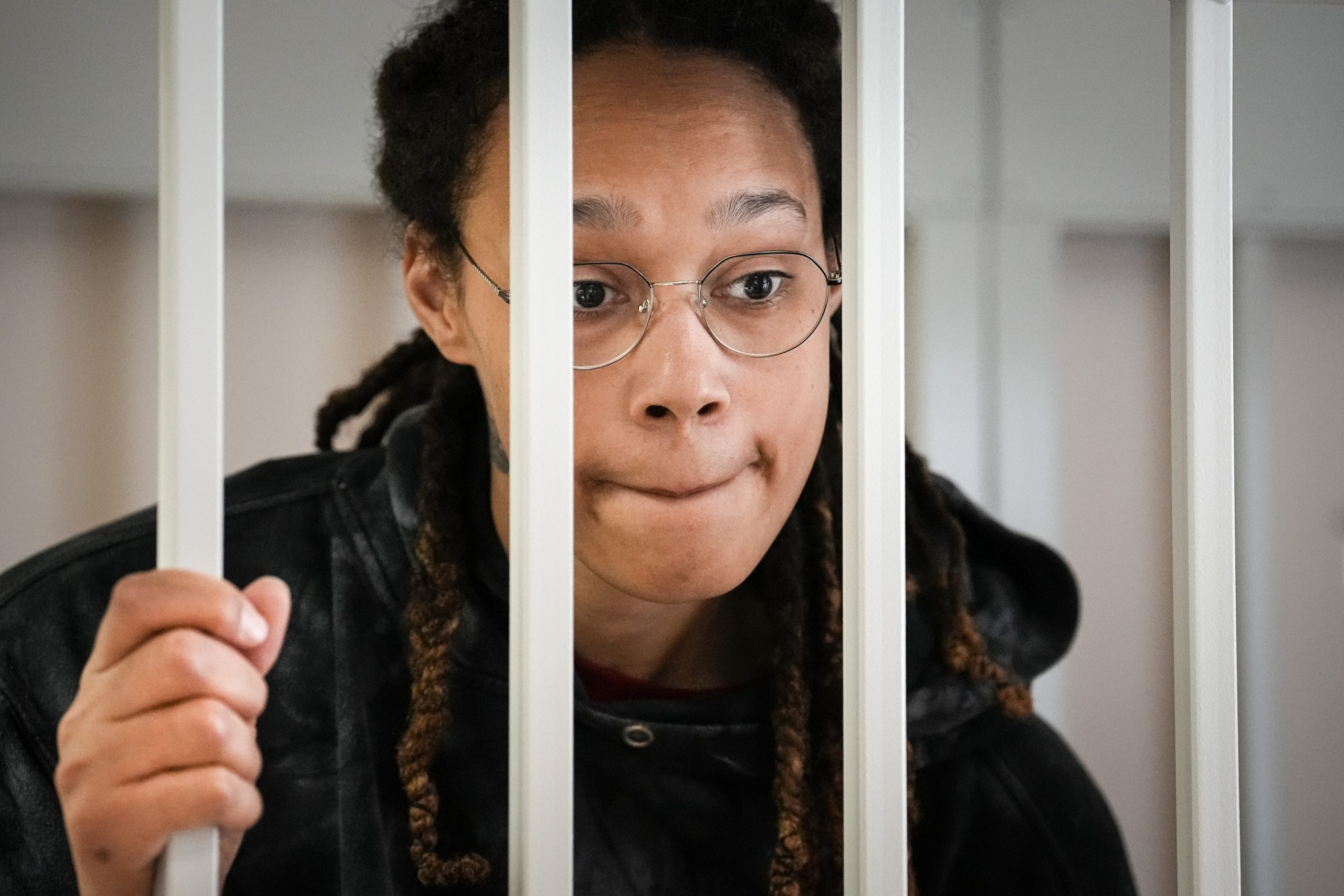 Baschetbalista Brittney Griner găsită vinovată de introducerea de droguri ilegale în Rusia