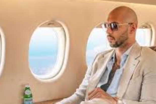 Andrew Tate a fost interzis pe Facebook și Instagram