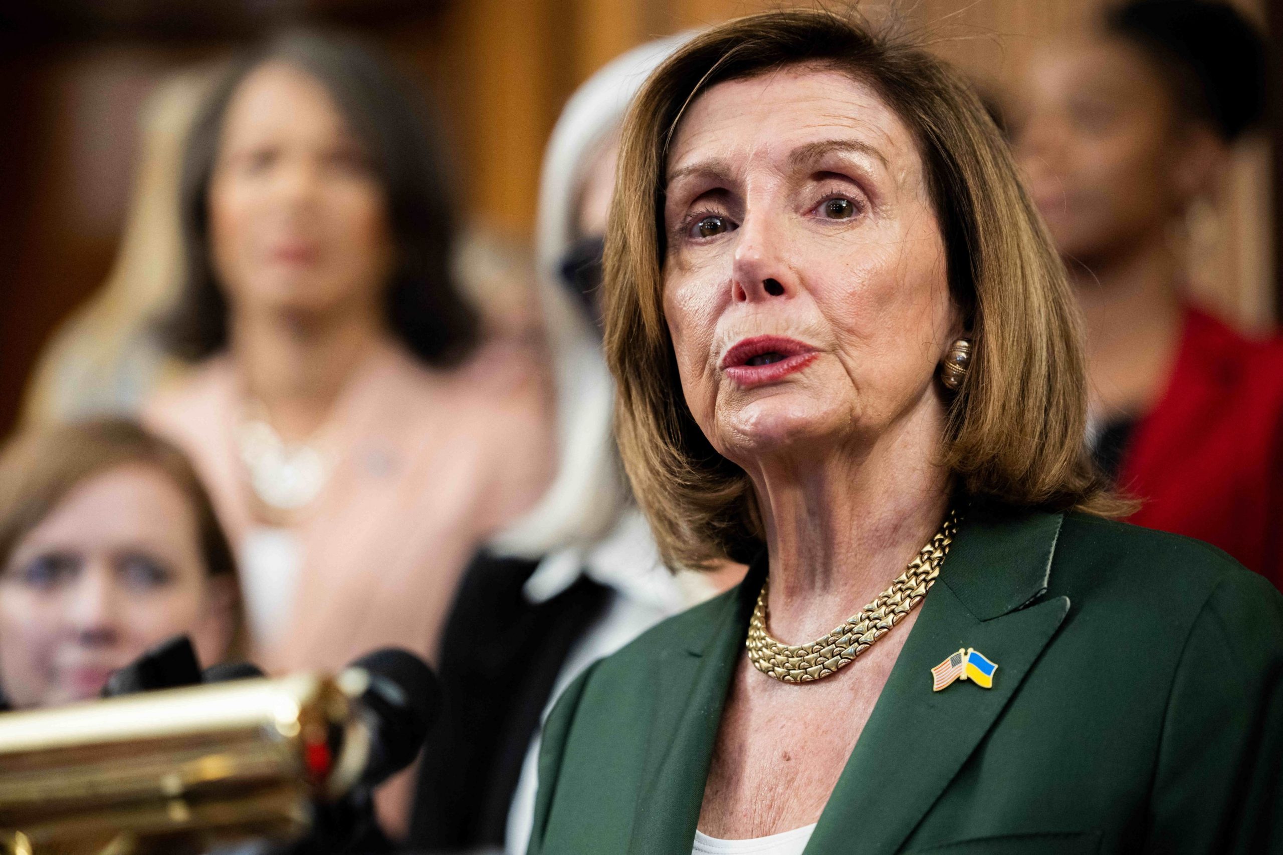 Nancy Pelosi, „cu inima frântă și traumatizată” de atacul care i-a pus în pericol viața soțului său