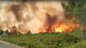 Colaps la granița dintre Franța și Spania: un macro incendiu blochează autostrada și obligă la evacuarea a peste 10.000 de persoane