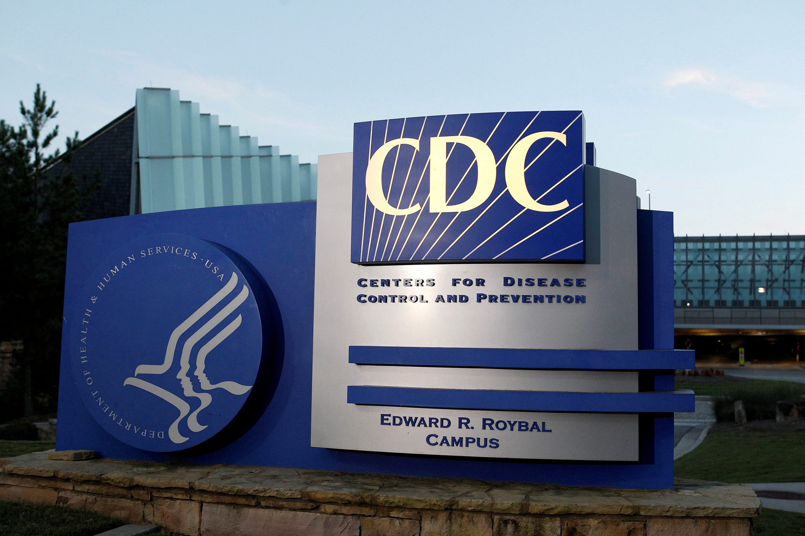 Principala agenție de sănătate din SUA, CDC, recunoaște că a făcut greșeli majore în răspunsul la pandemia COVID-19