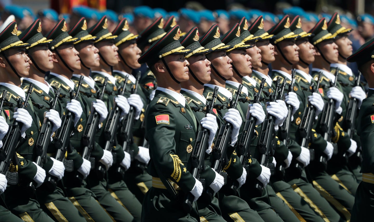 Trupele Chinei vor călători în Rusia pentru a participa la exerciții militare comune conduse de gazdă