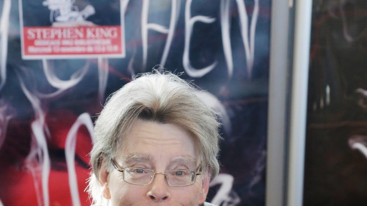 Stephen King, chemat în fața Justiției americane. Scriitorul este implicat în procesul împotriva fuziunii dintre două edituri de carte