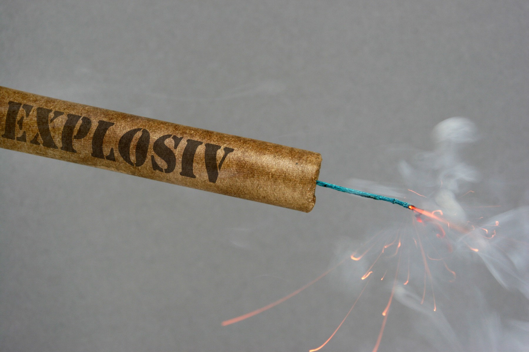 O bombă de 450 kg din Al Doilea Război Mondial a fost găsită într-un râu secat