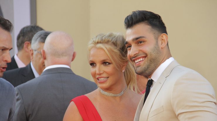 Britney Spears denunță cei 13 ani de tutelă exercitată de familia ei