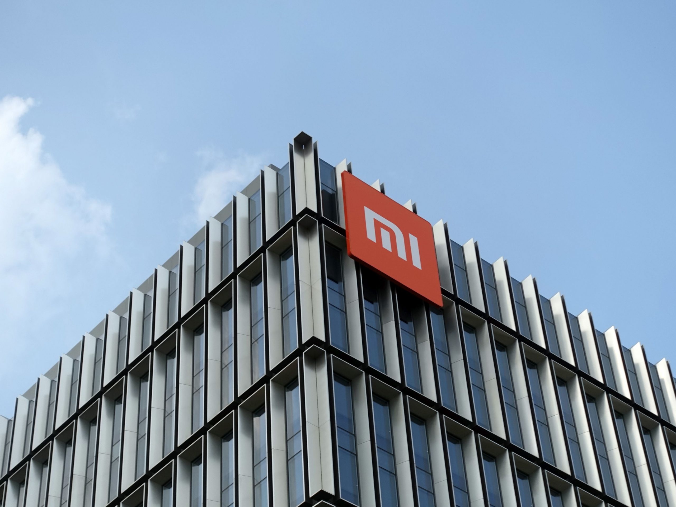 Xiaomi negociază cu BAIC cu scopul de a pătrunde pe piața actuală a autovehiculelor electrice