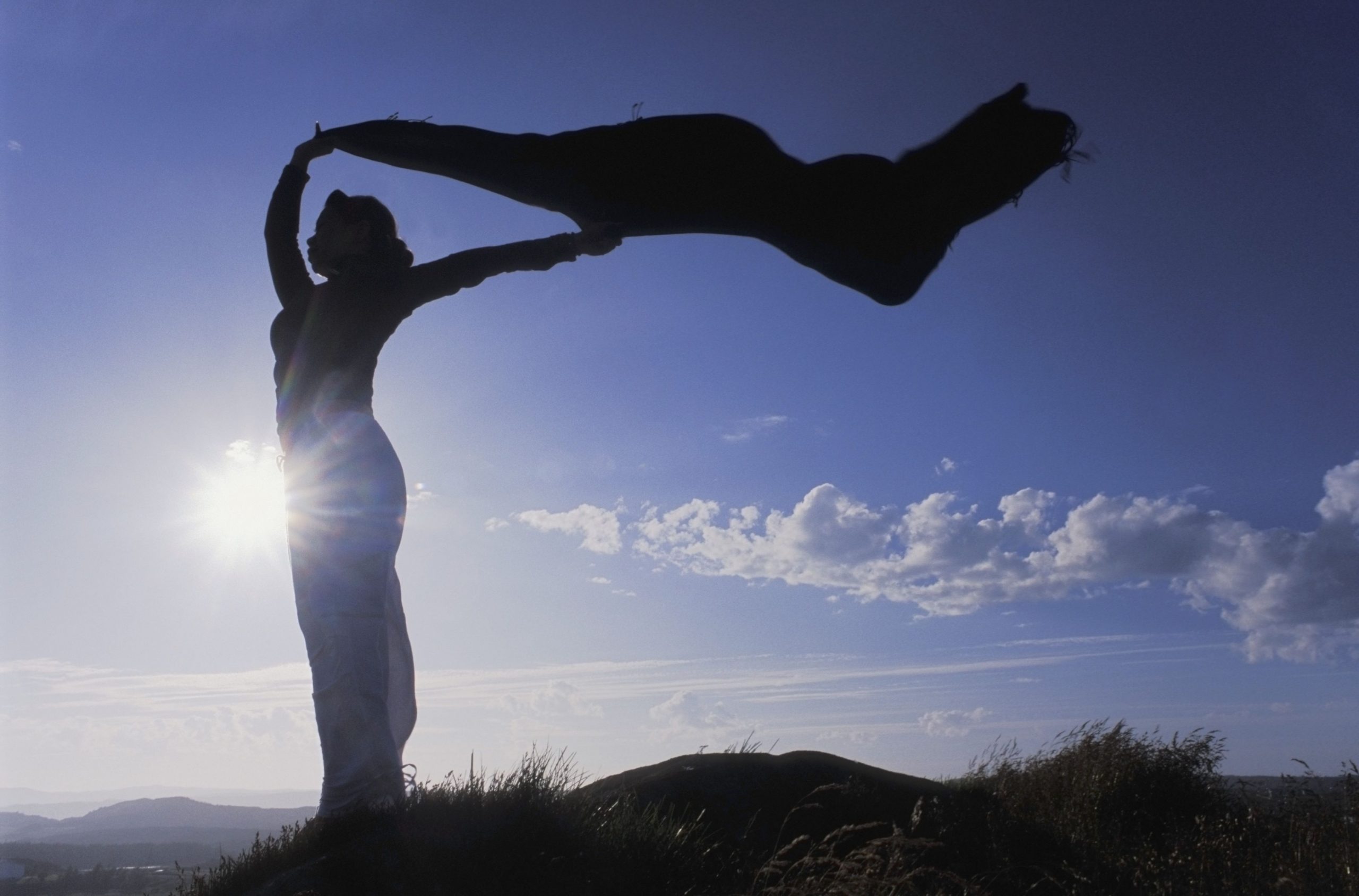 Ce este „vabbing-ul”? Cel mai recent trend prin care femeile seduc bărbații