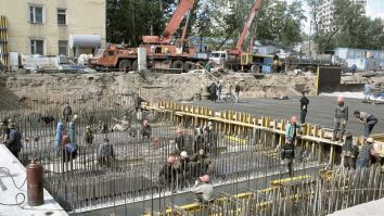 INS: Managerii estimează o creştere accentuată a preţurilor în construcţii, până în octombrie